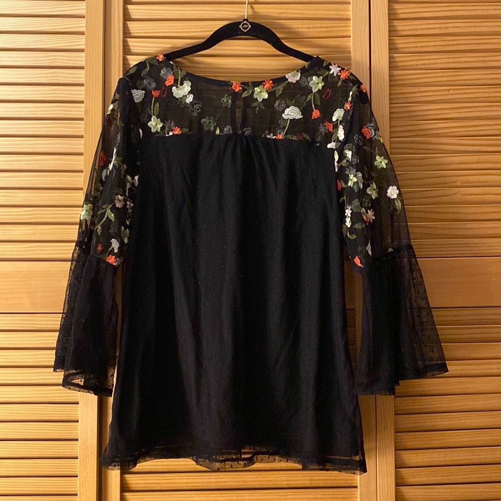 Black pattern shirt